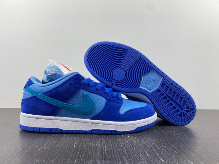nike sb dunk low racer blue dm0807-400