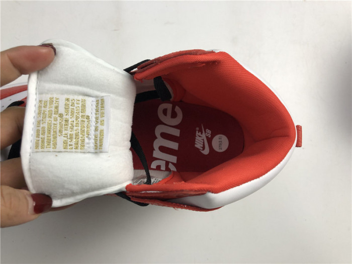 nike dunk high pro sb S*p3eme red stars 307385-161