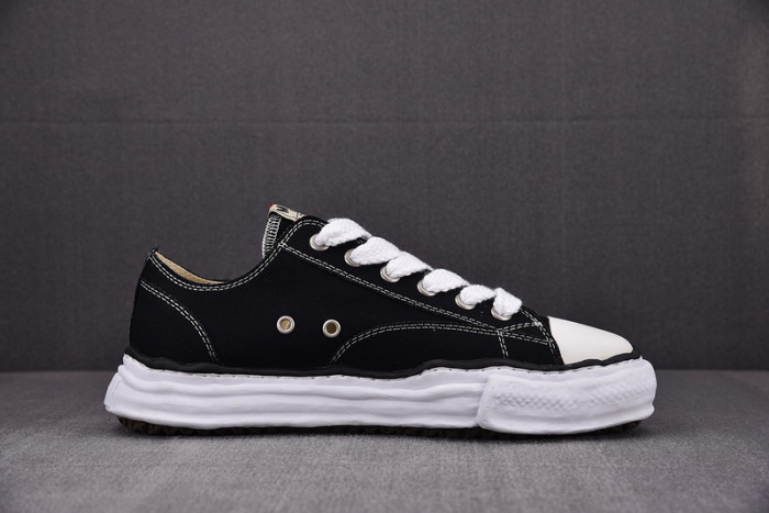 Ma*s*n mihara yasuhiro canvas sneakers