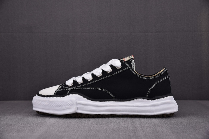 Ma*s*n mihara yasuhiro canvas sneakers