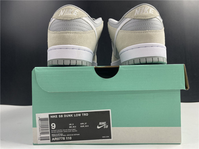 nike sb dunk low summit white wolf grey ar0778-110