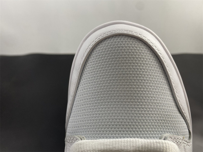 nike sb dunk low “laser blue” bq6817-101