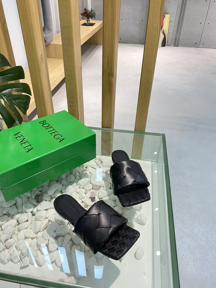 botteg*Ve*ne*ta sandal