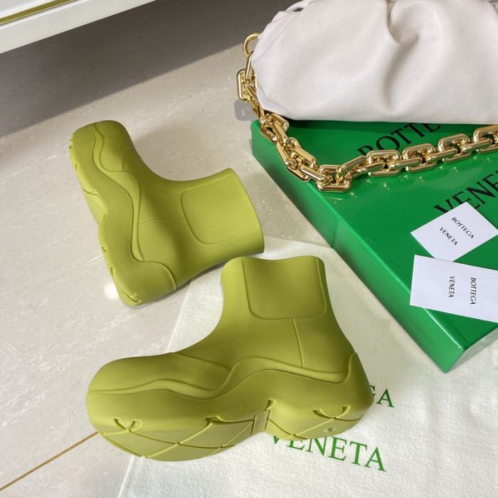 botteg*Ve*ne*ta puddle ankle boot