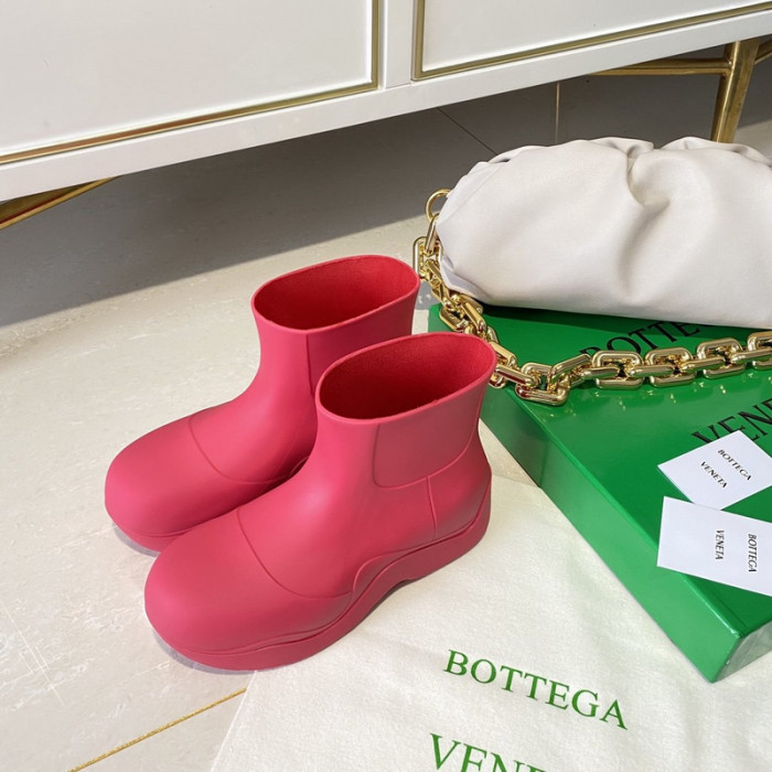 botteg*Ve*ne*ta puddle ankle boot