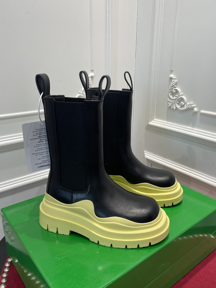 botteg*Ve*ne*ta tire