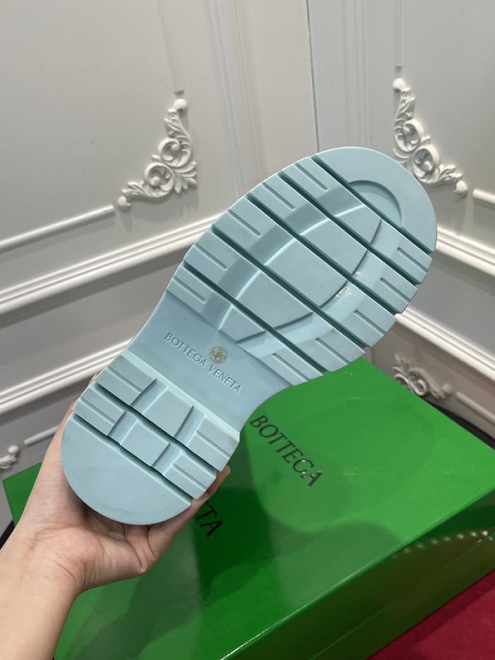 botteg*Ve*ne*ta tire