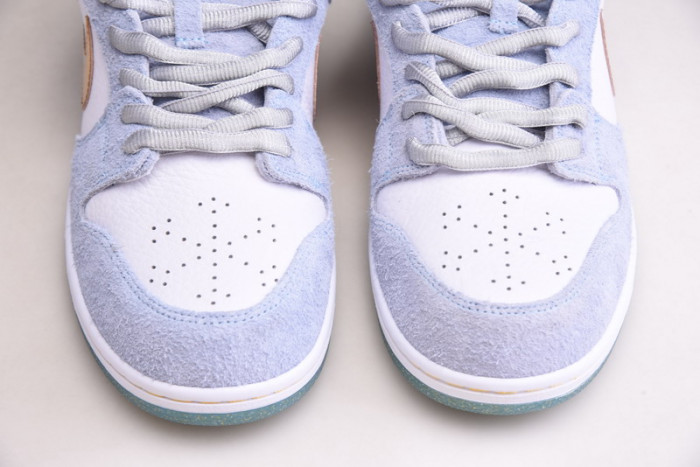 nike dunk low sb x sean cliver dc9936-100