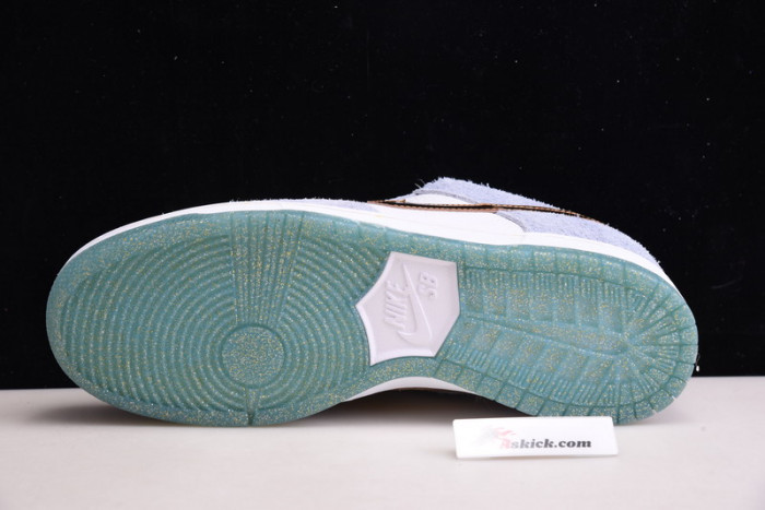 nike dunk low sb x sean cliver dc9936-100