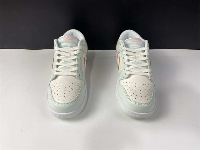 nike dunk low barely green (w) dd1503-104