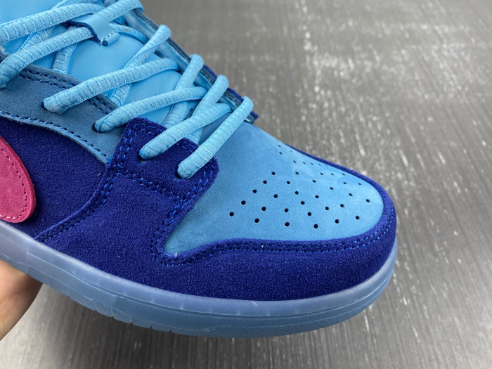 nike sb dunk low run the jewels do9404-400