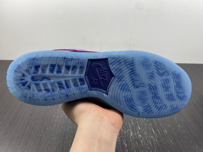 nike sb dunk low run the jewels do9404-400