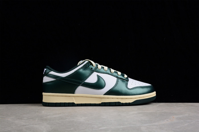 nike dunk low vintage green (w) dq8580-100