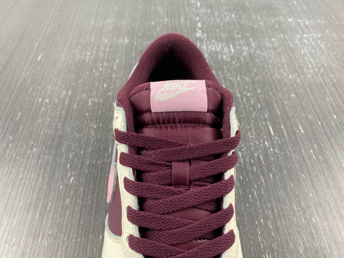 nike dunk low “valentine’s day” dr9705-100