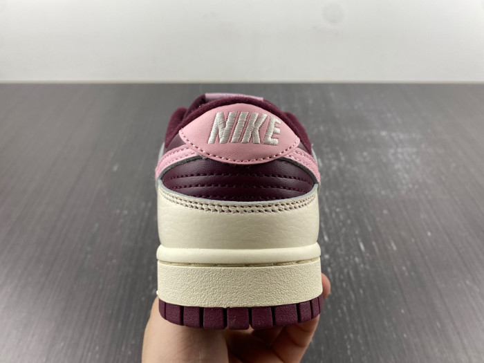 nike dunk low “valentine’s day” dr9705-100