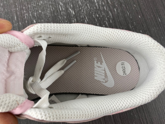 nike dunk low pearl pink fd1449-100