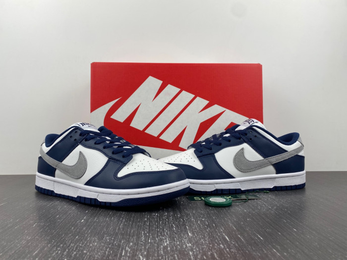 nike dunk low summit white midnight navy fd9749-400
