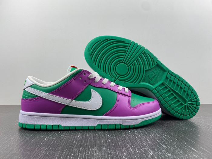 nike dunk low stadium green fuchsia fd9924-311