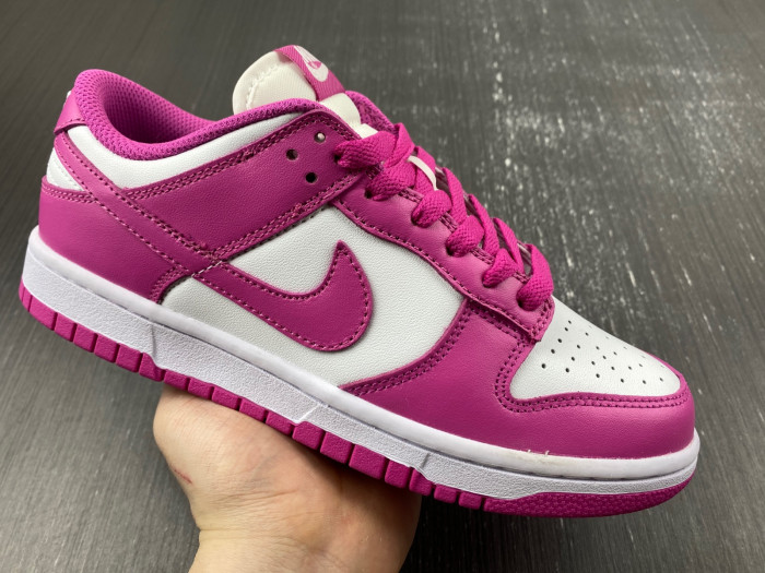 nike dunk low active fuchsia fj0704-100