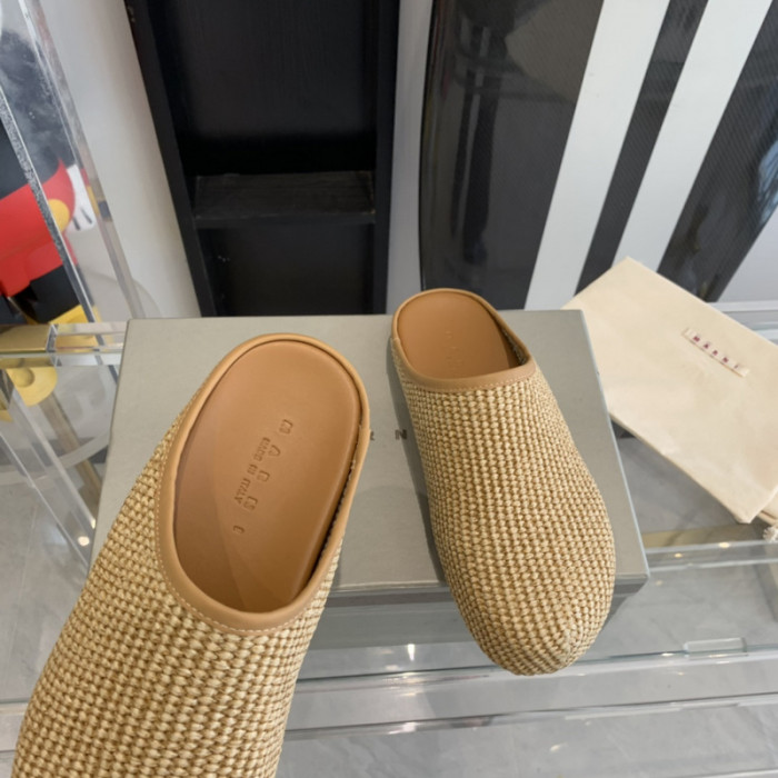 marni fussbett sabot loafers