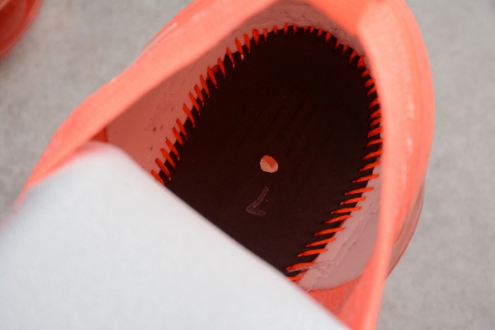 nike air vapormax flyknit 2.0 crimson pulse 942843-800